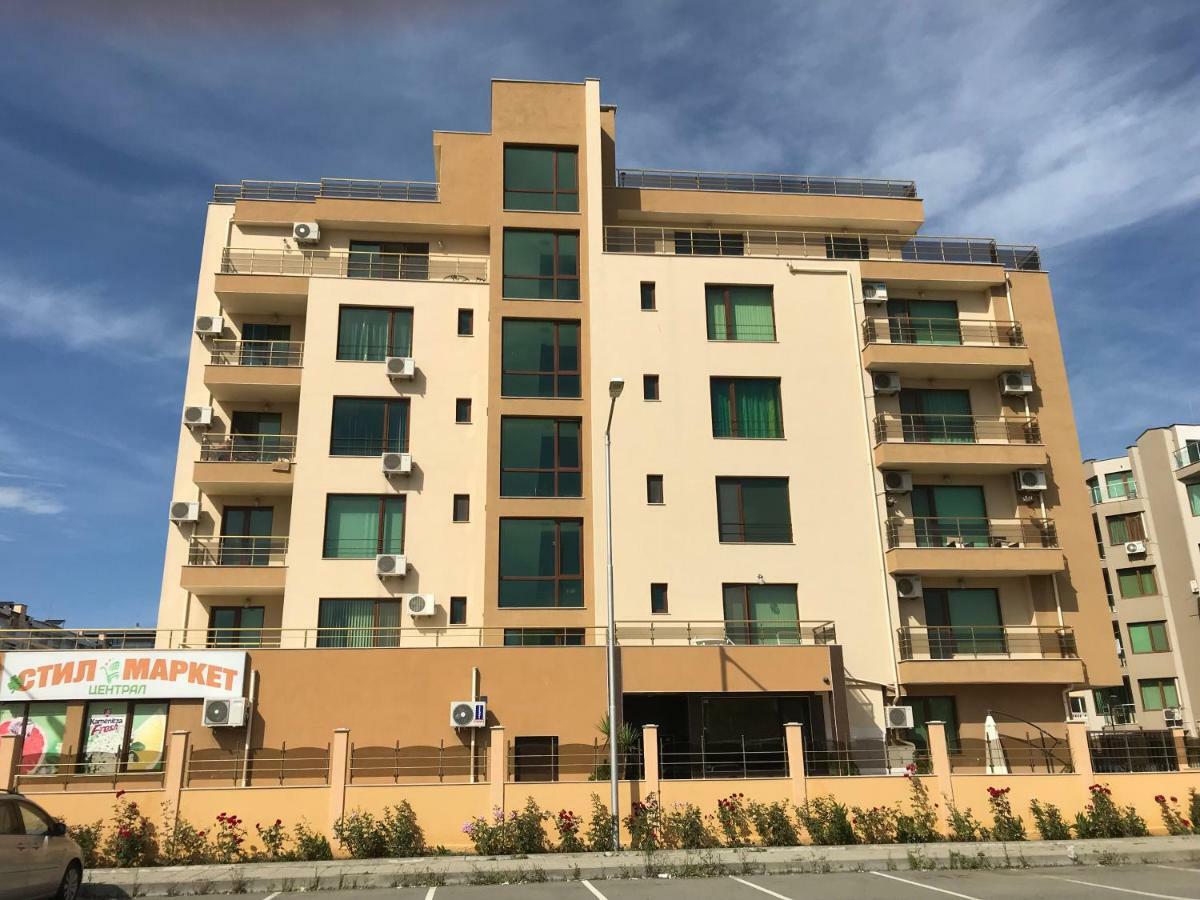 Golden Sun Apartment เปาโมเรีย ภายนอก รูปภาพ